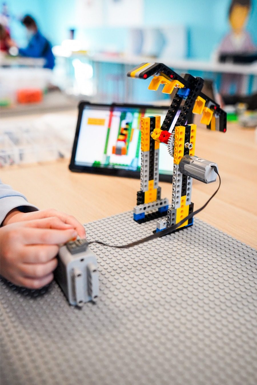 Robot LEGO® piloté depuis une tablette